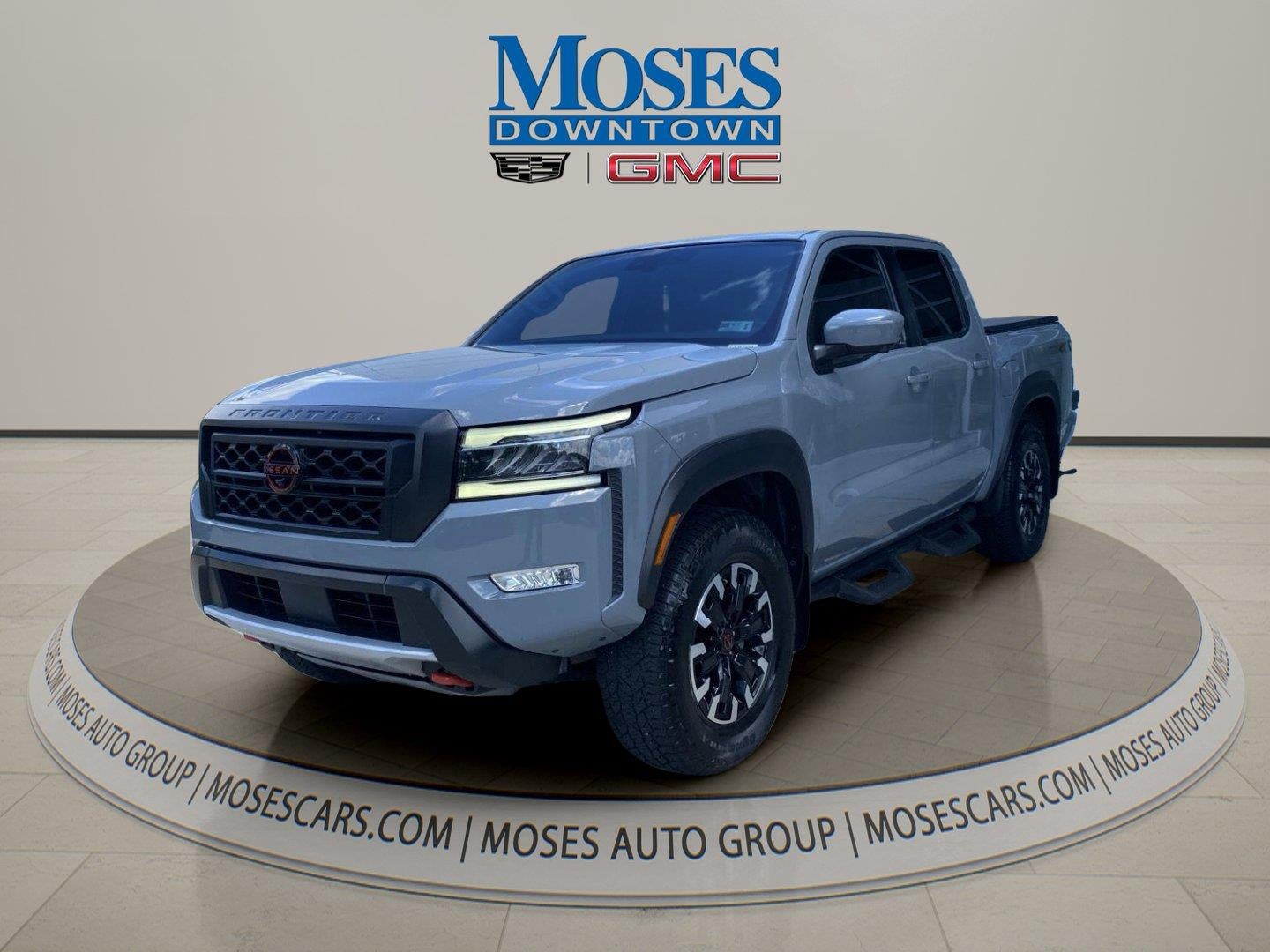 2023 Nissan Frontier Crew Cab PRO-4X 4x4 in Gray — front three-quarter view