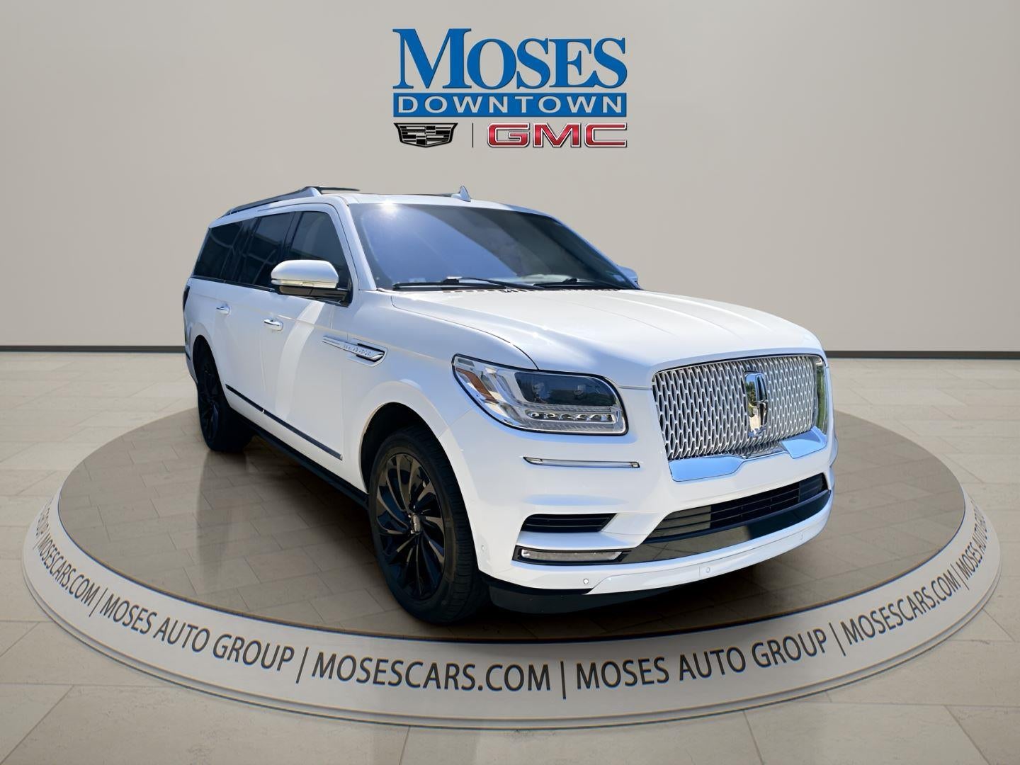 2020 Lincoln Navigator Reserve L in White — front three-quarter view